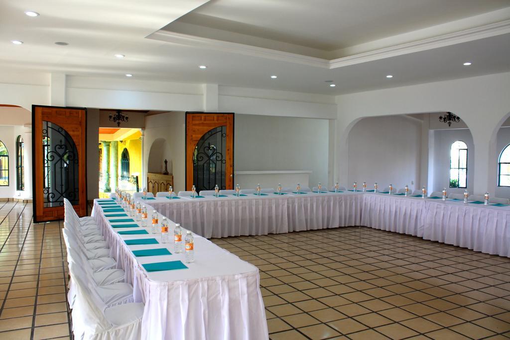 Hotel Oaxtepec Extérieur photo