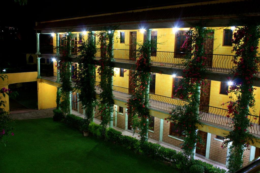Hotel Oaxtepec Extérieur photo
